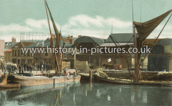 Town Quay, Barking, Essex. c.1905